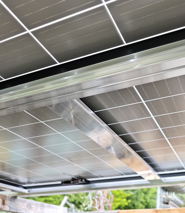 Ansicht PV-Indach-Montagesystem